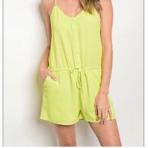 Tea n Rose Romper Size Small NWT